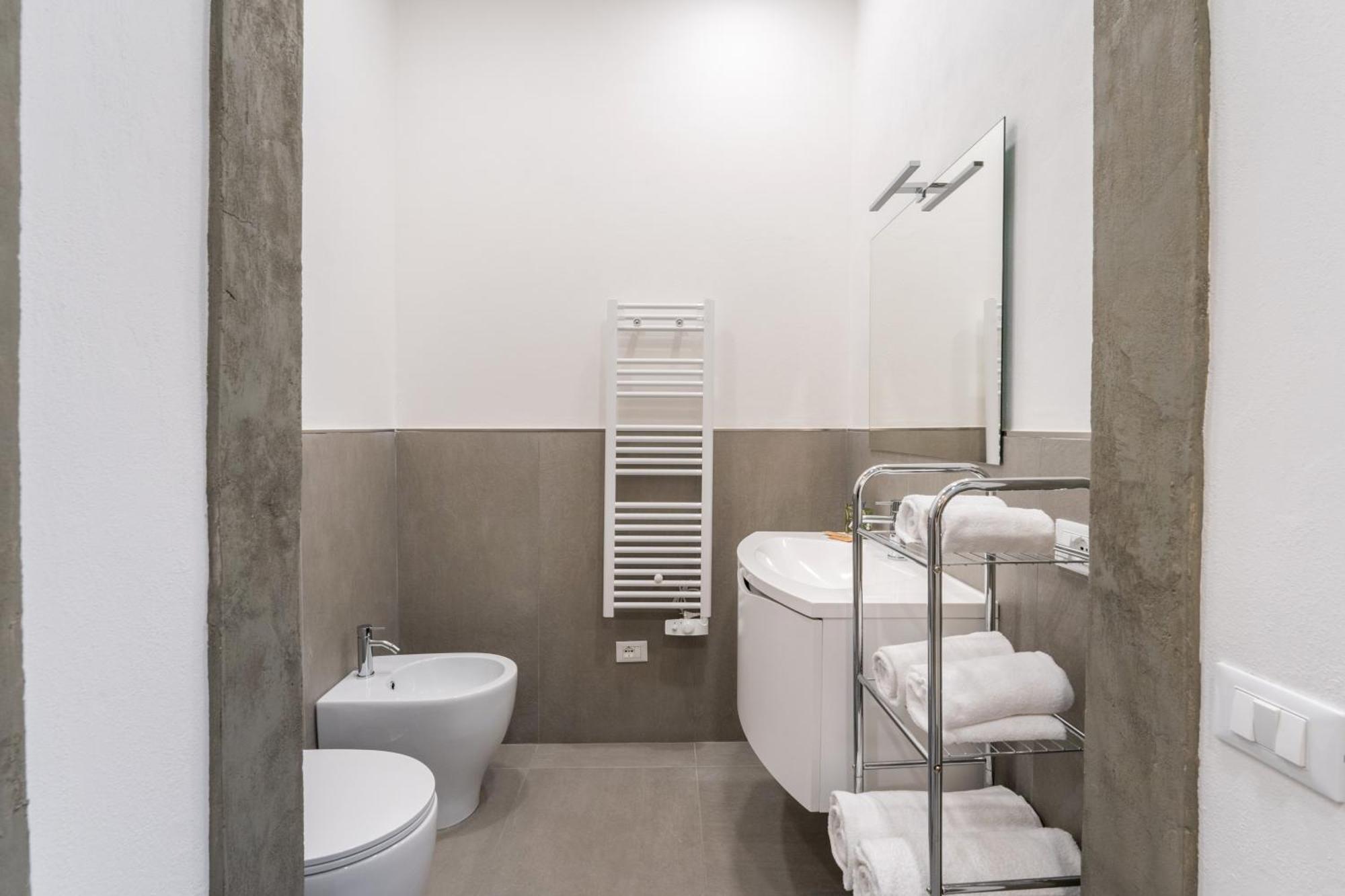 New Apartment Duomo & Galleria Accademia Флоренция Екстериор снимка